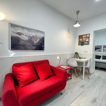 Acogedor Santa Brigida Temporal Apartment Madrid Bagian luar foto